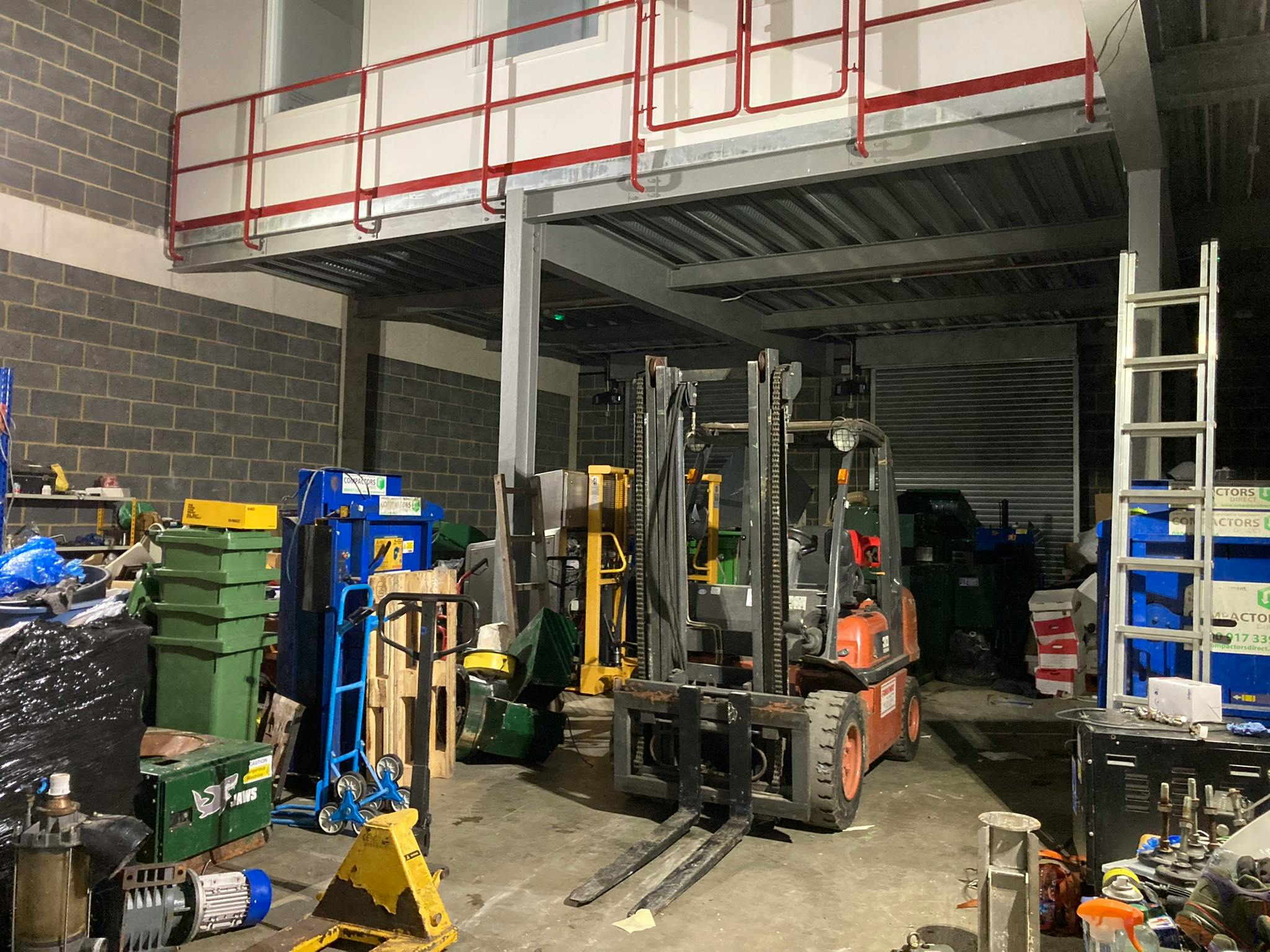 Unit 24, Chess Business Park, Chesham, Industrial / Industrial To Let - IMG_5923.JPEG