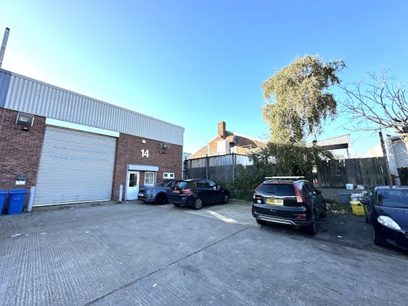 Unit 14 Capitol Industrial Park, Colindale, Industrial To Let - 20241024_142236888_iOS.jpg