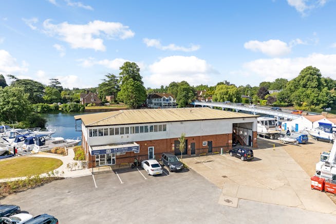 DB Marine Building, Ferry Lane, Cookham on Thames, Offices To Let - 95149_D B Marine Cookham Bridge 6.jpg