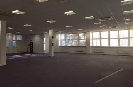 Platinum House - Ground Floor, Sussex Manor Business Park, Crawley, Office To Let - Platinum House 21.jpg