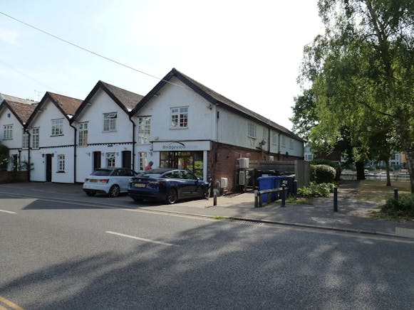 Bridge View House, Maidenhead, Offices To Let - P1100011.JPG