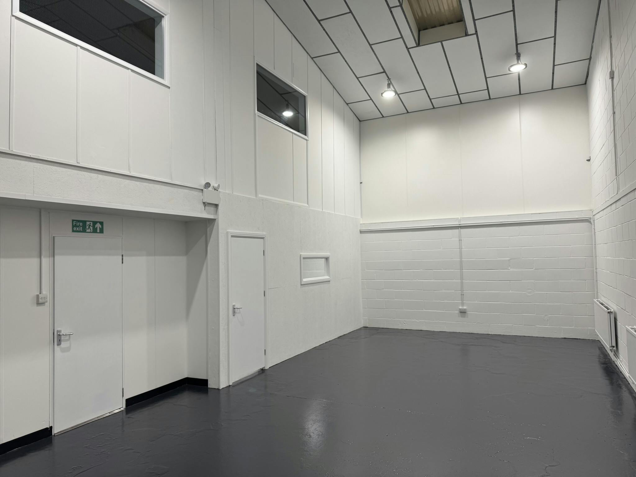 Unit 5B Manor Way, Woking, Industrial / Warehouse To Let - IMG_5591.JPEG