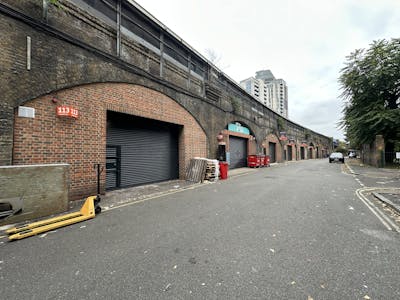 Arch 112 Randall Road, Vauxhall, Industrial To Let - 20251016_093421080_iOS.jpg