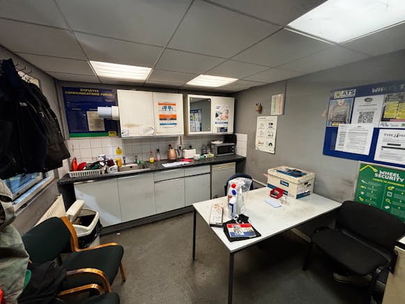 Former ATS Centre, Colchester, Industrial For Sale - tempImagenwWQiZ.jpg