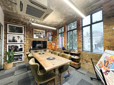 64 Essex Road, London, Office To Let - Image  20240927T103218760.jpg