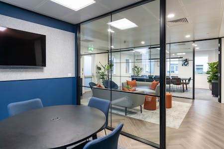 6 Bell Street, Maidenhead, Office To Let - 6 Bell St49.jpg