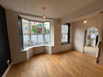 1 Torr Street, Buxton, Retail To Let - Ground Floor