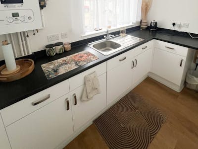 1 Crown Gate (Unit A, Building 350), Dorchester, Office / Retail - In Town To Let / For Sale - Unit A, 1 Crown gate (5 of 5) - 1.jpg