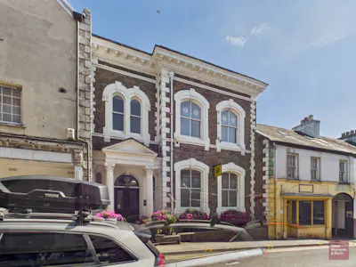 121 Rhosmaen Street, Llandeilo, Retail - In Town For Sale - CAM03725G0-PR0098-STILL010.jpg