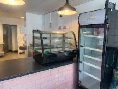 995A Carmarthen Road, Swansea, Restaurant / Cafe To Let - 1e6f8bc4-dad9-4210-aa52-e2e8c1a6125d.jpg