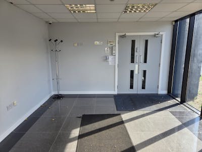 Ground Floor, Cohav House, Southend-on-Sea, Office To Let - IMG20250918WA0004.jpg