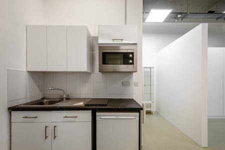 Northside Studios - Unit 1.06, 16-29 Andrews Road, London, Office To Let - North Side Studios 1.06 - Low Res 9.jpg