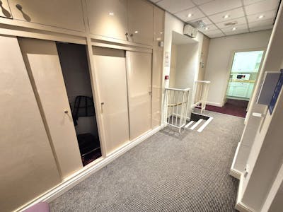 144 Mossley Road, Ashton-under-Lyne, Other For Sale - 20250328_121451.jpg