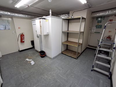 219 Gudge Heath Lane, Fareham, Investment / Residential / Retail For Sale - 20260306_103703.jpg