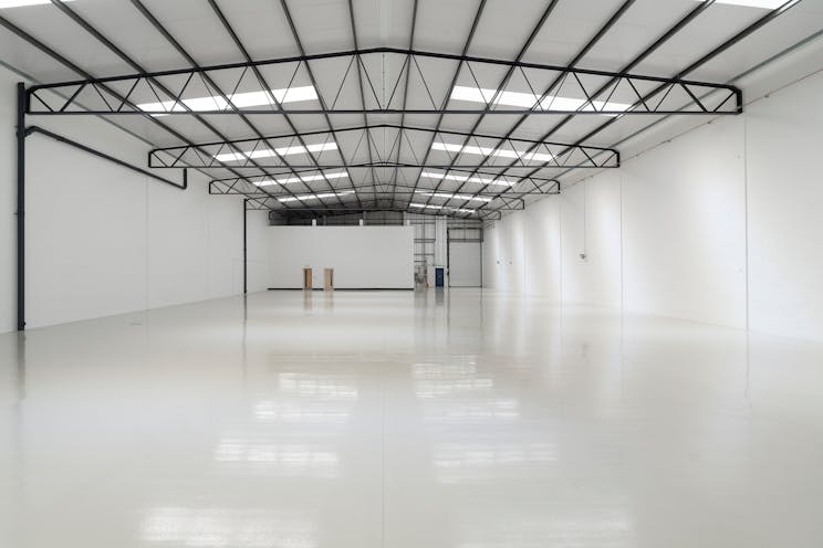 Unit B5, Worton Grange Industrial Estate, Reading, Industrial / Warehouse To Let - IW090524CA057.jpg