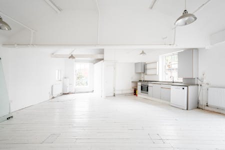 Unit 11c, Stamford Works, Gillett Square, London, Industrial To Let - Stamford Works  11C  Low Res 6.jpg