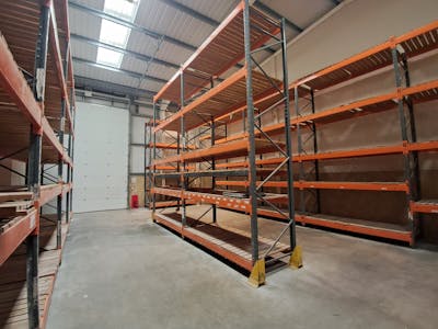 Unit 7, IO Trade Centre, Reading, Industrial/Logistics / Industrial / Storage / Trade Counter / Trade Counter / Showroom / Warehouse / Industrial / Warehouse To Let - 1000011157.jpg