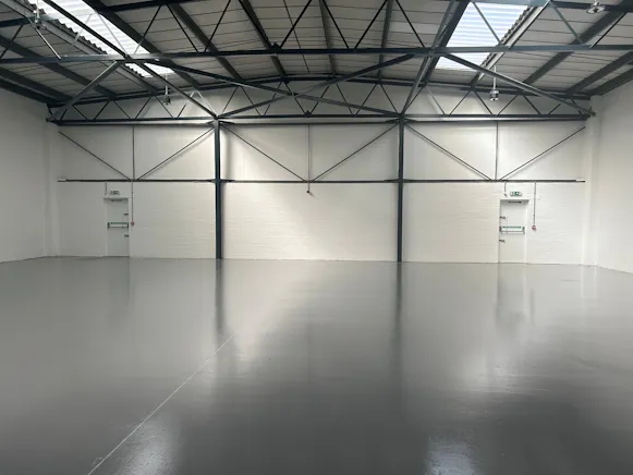 Unit 12, Bilton Industrial Estate, Bracknell, Industrial To Let - 11.jpg