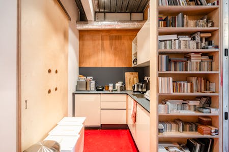 Unit 1 Spurhouse, 4-14 Spurstowe Terrace, Hackney, Office For Sale - Spurtstowe Ter 4-14 U1 - 3.jpg