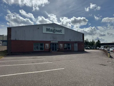 Unit 7 Caxton Way, Watford, Industrial / Light Industrial / Trade Counter / Warehouse To Let - IMG_5976.jpeg
