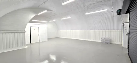 Arch 85 & Arch 86, Cable Street, Shadwell, London, Industrial To Let - 20260706_175746 - Edited.jpg