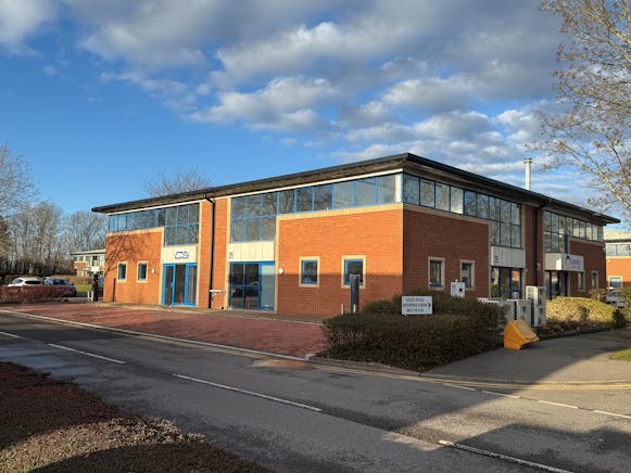 Units 25 & 26 Shrivenham Hundred Business Park, Shrivenham, Office To Let - 25 to 26 Shrivenham Hundred Business Park Front edit.jpg