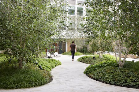 1 Oliver's Yard, London, Office To Let - Courtyard