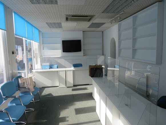 2A Princess Way, Camberley, Offices To Let - IMG_0718.JPG