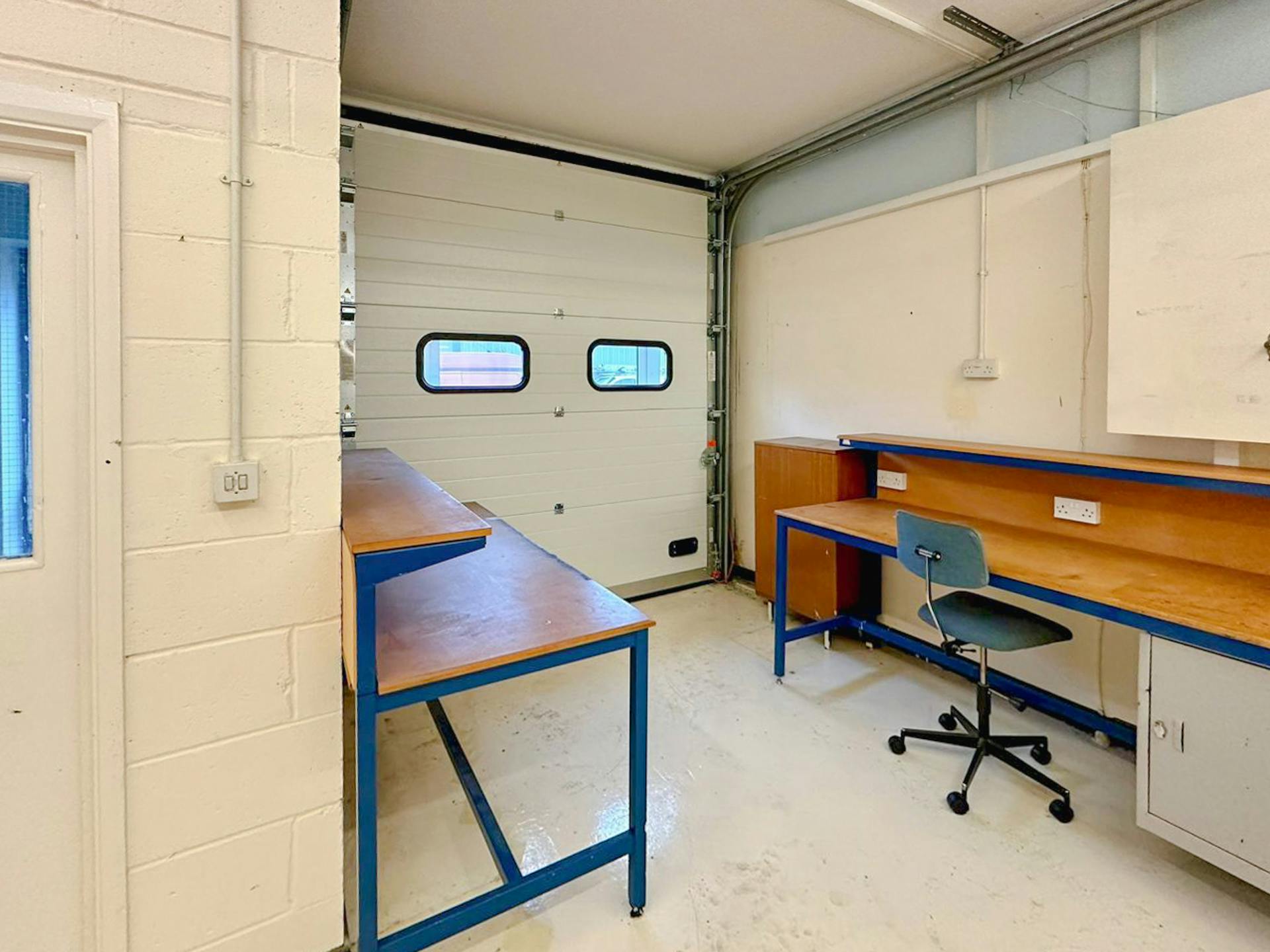 Retail/Shop in Wareham - photo 4