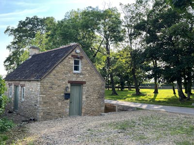 Garden Office, Charlton Business Park, Crudwell Road,, Malmesbury, Office To Let - 100624.jpg