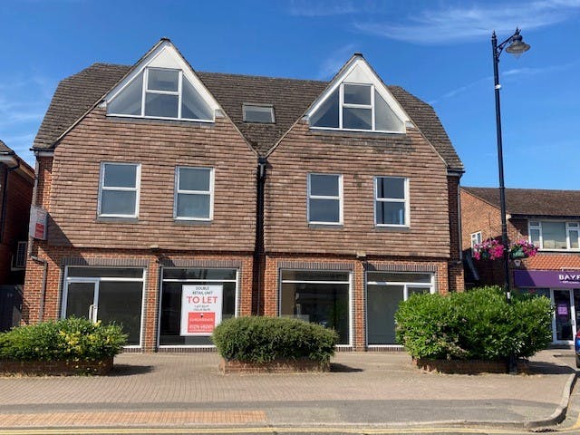 39 Guildford Road, Lightwater, Offices To Let - Main external.jpg