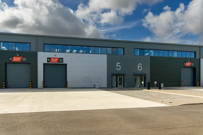 Unit 5, 6, Vantage 41, Aston Clinton, Industrial To Let - Vantage 41 - 52 - Photos.co.uk - WEBRES.JPG
