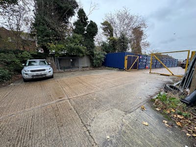 Ground Warehouse 1, Quarry Road Industrial Estate, Newhaven, Industrial To Let - thumbnail_IMG_1056.jpg