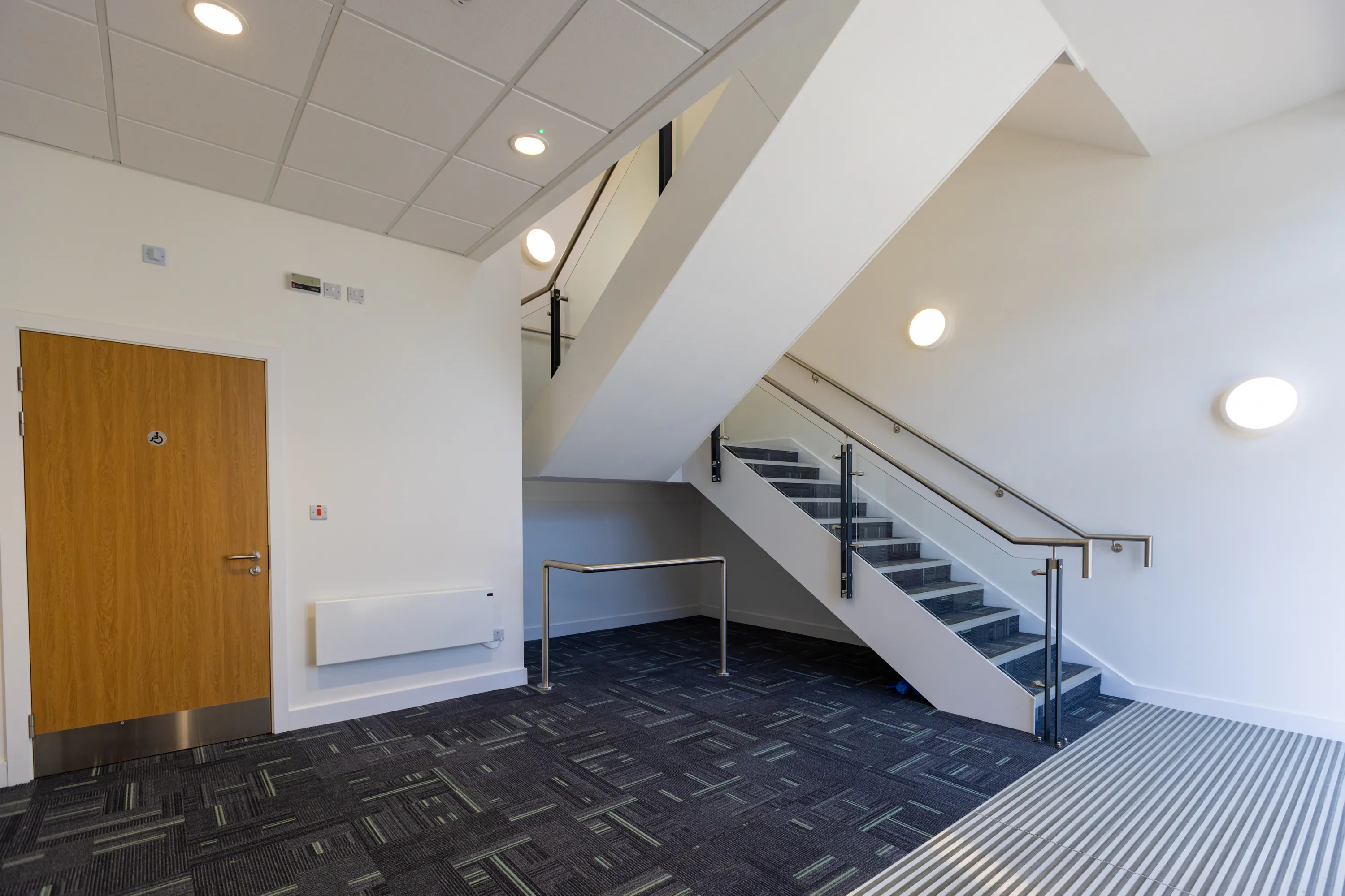 Unit 1 T45, Aire Valley Road, Leeds, West Yorkshire, LS9 0AA