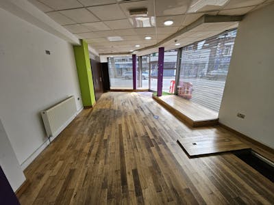 440 Wilbraham Road, Manchester, Leisure / Retail To Let - 20250325_133102.jpg