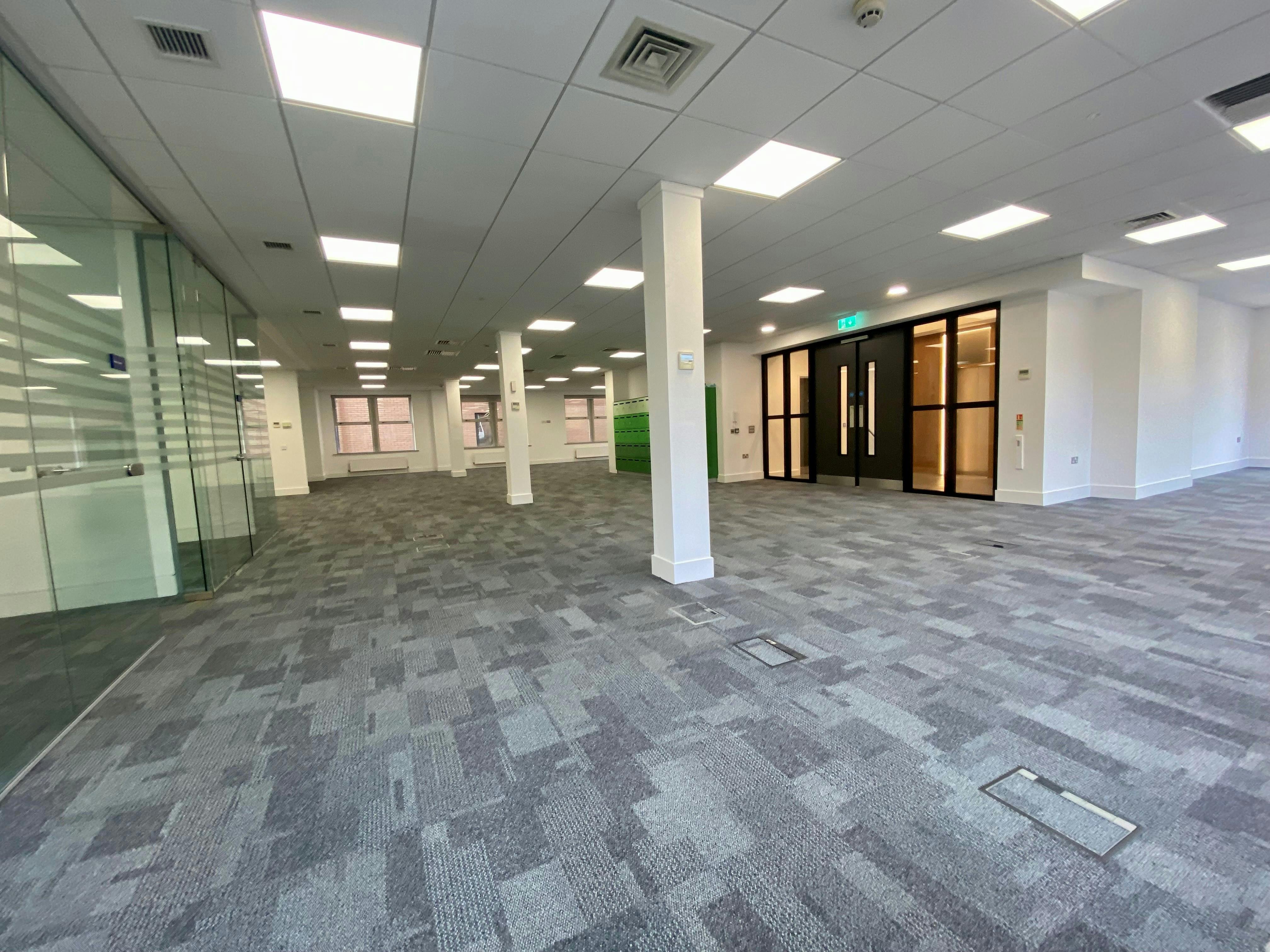 19 Bedford Street, Belfast, Offices To Let - Image 5