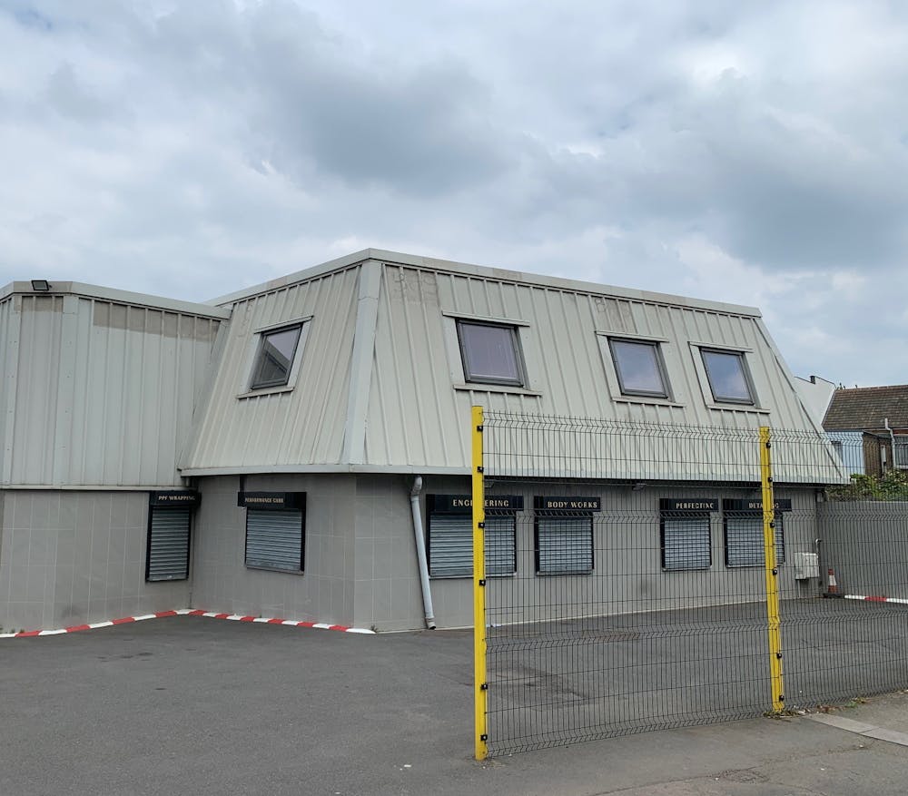 93 Bollo Lane - Pic 3.jpg