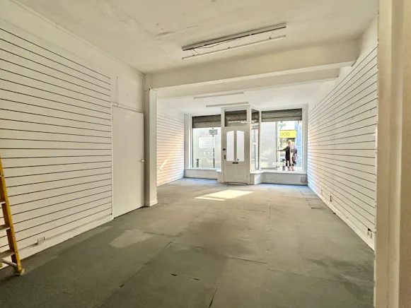 46 High Town Road, Luton, Retail To Let - IMG_9853.JPG