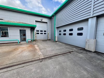 Unit 6, Tagomago Business Park, Cardiff, Industrial To Let - 6 Tagomago 14.jpg
