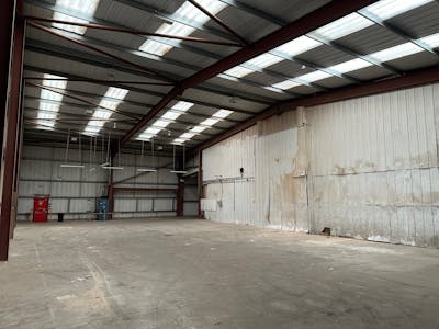 51 Pillings Road, Oakham, Industrial/Logistics / Office / Showroom / Industrial / Warehouse For Sale - IMG_6545.jpg