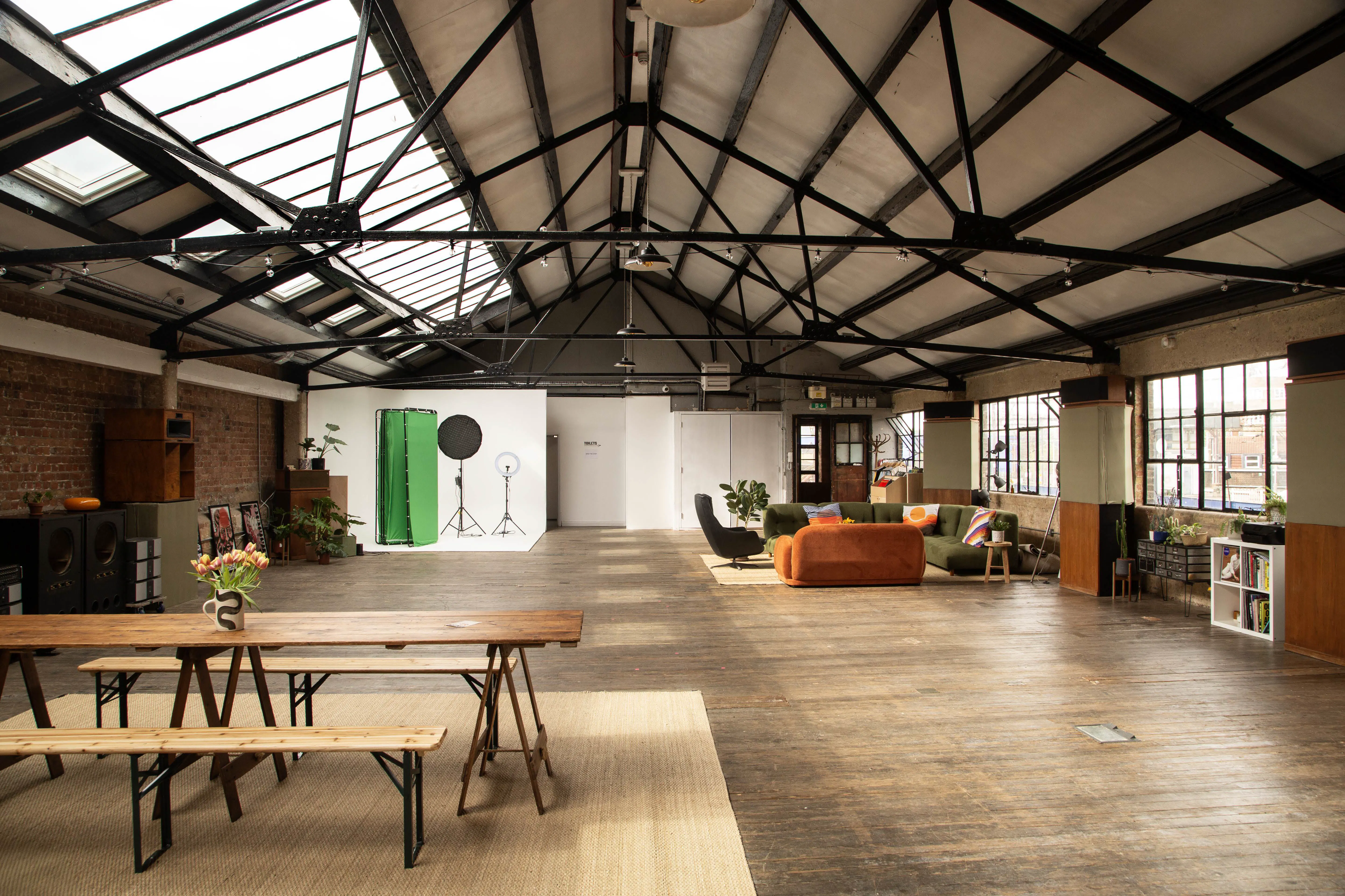 Lanzarote Works, Unit 22, London, Offices To Let - Copy of 1X1A8080 edit copy (002).png - More details and enquiries about this property