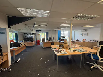 Unit 3, Victoria House, Wickford, Industrial / Office To Let / For Sale - WhatsApp Image 2026-09-09 at 12.47.24 (3).jpeg