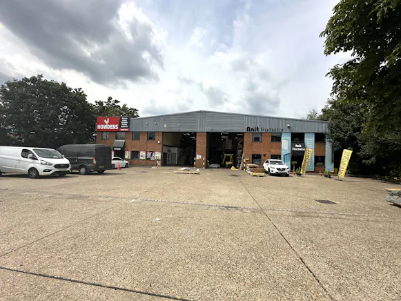Unit 7 Finchley Industrial Estate, Finchley, Industrial To Let - 20260722_113412206_iOS.jpg