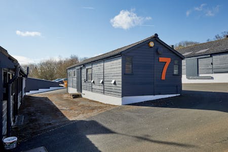 Hatch End Industrial Estate, Bicester, Industrial/Logistics To Let - Unit 7 Ext.jpg