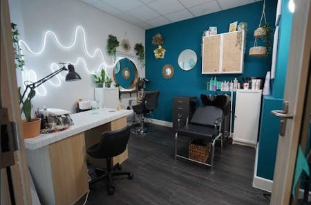 Phenix Salon Suites, Corn Exchange Building, Liverpool, Leisure / Retail To Let - 5.jpg