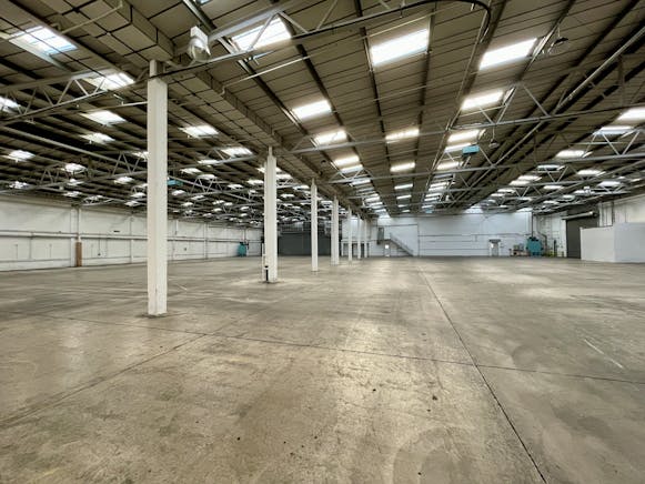 Unit 2C Viking Industrial Estate, Bedford, Industrial To Let - IMG_3885.JPG