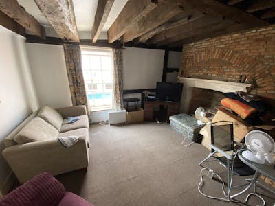 2 Buttermarket, Thame, Investment / Residential / Retail For Sale - IMG_8862.JPG
