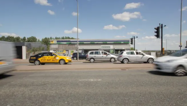 110 Glasgow Road, 110 Glasgow Road, Glasgow, Industrial / Other To Let - Road frontage image.jpg