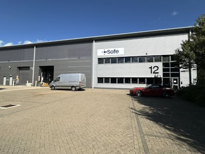 Unit 12, Hikers Way, Crendon Industrial Park, Long Crendon, Industrial To Let - IMG_5635.JPEG
