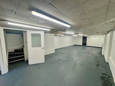 214 West End Lane, London, Retail For Sale - 214 West End Lane 29.jpg